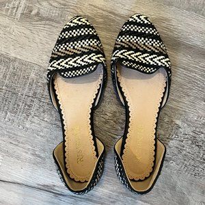 Restricted Woven Flats